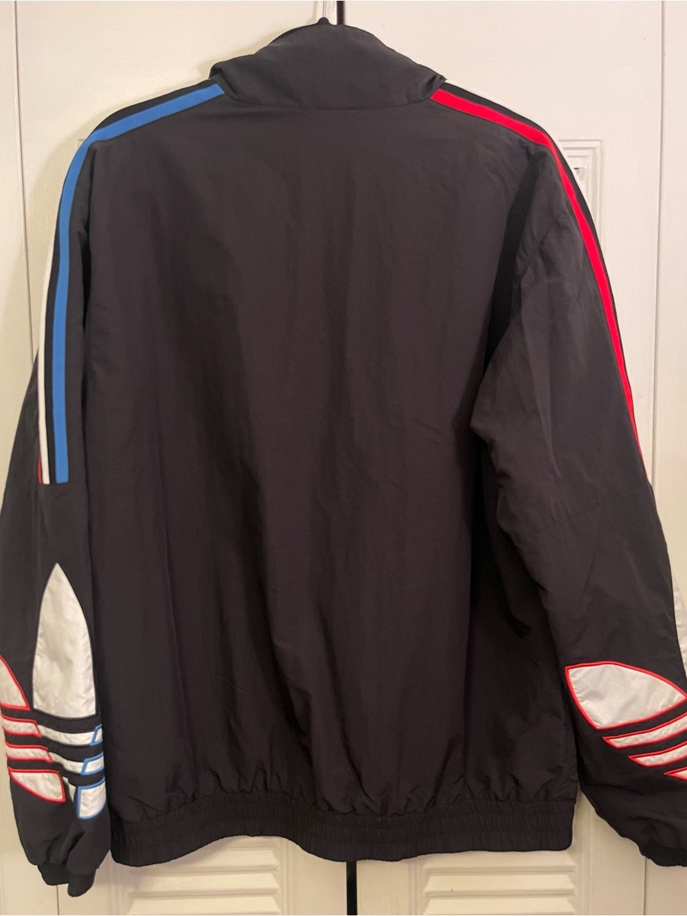 adidas Black Windbreaker full zip Jacket with Blue and Red Accents size medium - Picture 7 of 8